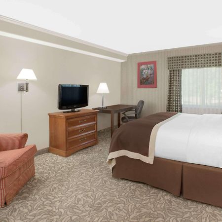 Baymont By Wyndham Jackson Hotel Exterior foto