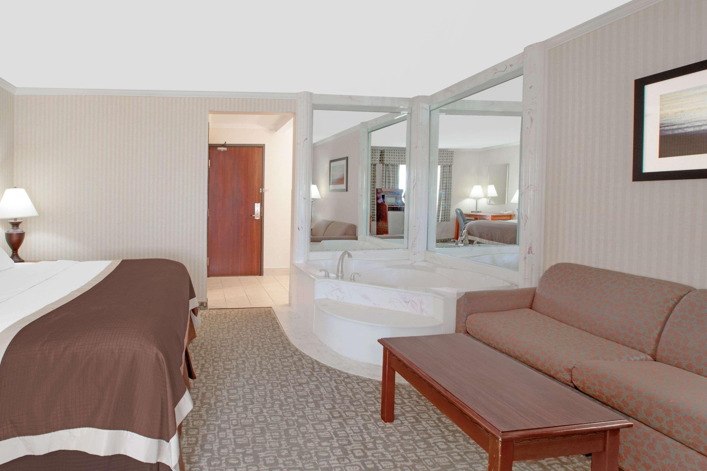 Baymont By Wyndham Jackson Hotel Exterior foto